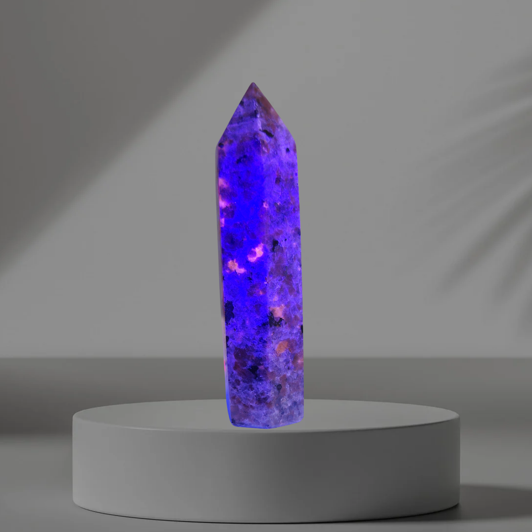 Yooperlite Fluorescent Sodalite Obelisk 3"