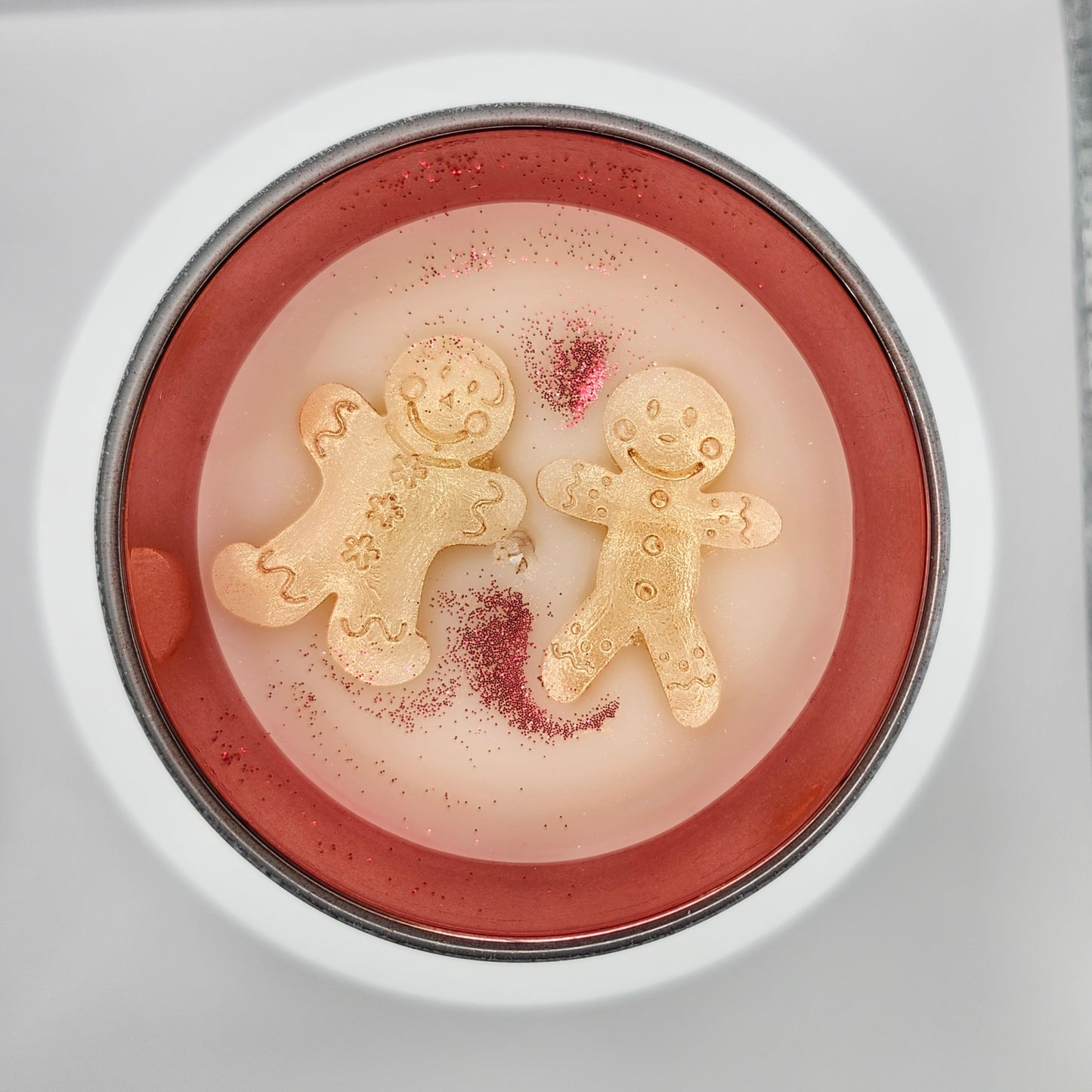 Mrs. Claus' Kitchen Beeswax Candle 7.5oz